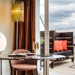 Hotel de Sers-Paris Champs Elysees балкон