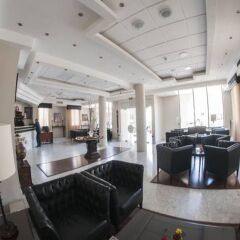 Отель La Maison Hotel Иордания, Вади-Муса - отзывы, цены и фото номеров - забронировать отель La Maison Hotel онлайн гостиничный бар