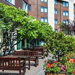 Отель Park Inn by Radisson London Heathrow фото 3