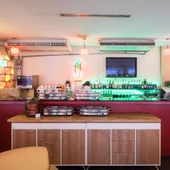 Отель Admiral Suites Sukhumvit 22 By Compass Hospitality Бангкок питание
