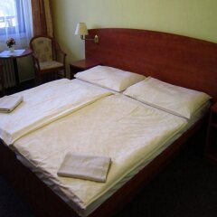 Hotel Krystal комната для гостей