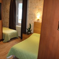 Le Savoy Hotel in Le Bourget-du-Lac, France from 102$, photos, reviews - zenhotels.com guestroom photo 3