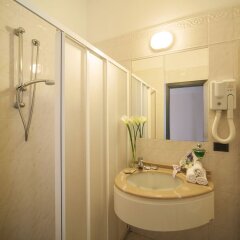 Hotel Levante Римини ванная фото 2