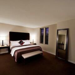 The Court - A St Giles Hotel удобства в номере