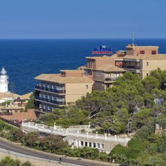Отель Aparthotel El Faro Испания, Кульера - отзывы, цены и фото номеров - забронировать отель Aparthotel El Faro онлайн пляж фото 2