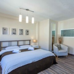 Отель Valencia Flat Rental - Malvarrosa Beach Cavite комната для гостей