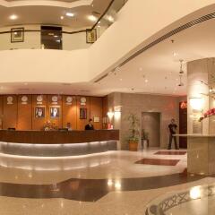 Avari Dubai Hotel интерьер отеля