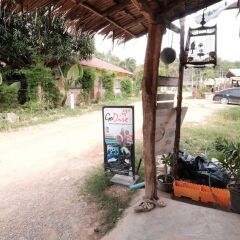 Отель Mama Klong Khong Bungalow Ланта спортивное сооружение