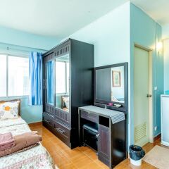 Отель Benjaratch Boutique Apartment Таиланд, Бангкок - отзывы, цены и фото номеров - забронировать отель Benjaratch Boutique Apartment онлайн удобства в номере фото 2