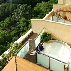 Отель Gran Melia Fenix - The Leading Hotels of the World балкон