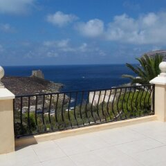 Отель San Antonio Guesthouse пляж