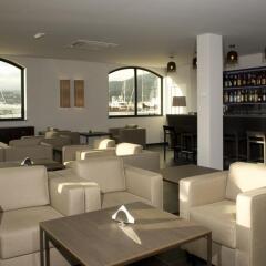 Отель Marina Place Resort Генуя гостиничный бар