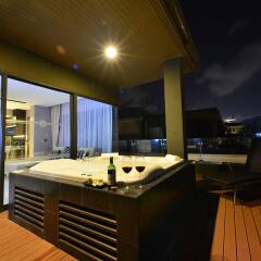Отель The Charm Resort Phuket спа