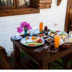 Courtyard Hotel Kalkan Турция, Калкан - отзывы, цены и фото номеров - забронировать отель Courtyard Hotel Kalkan онлайн питание фото 3