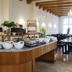 Отель Best Western Hotel Hebron Дания, Копенгаген - 2 отзыва об отеле, цены и фото номеров - забронировать отель Best Western Hotel Hebron онлайн питание фото 2