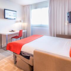 Отель Hipark By Adagio Marseille Марсель комната для гостей