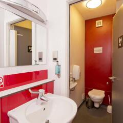 Отель YHA Manchester ванная
