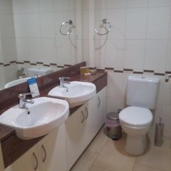 Royal Blue Hotel Paphos in Geroskipou, Cyprus from 344$, photos, reviews - zenhotels.com bathroom