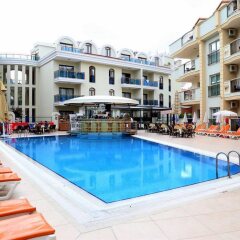 Отель Club Karakas Apart Мармарис бассейн