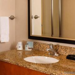 Отель Hampton Inn & Suites Houston-Medical Ctr-Reliant Park Хьюстон ванная фото 2