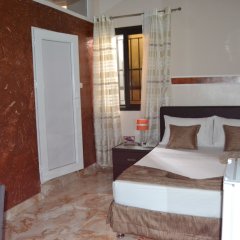 Hotel Greenlodge in Kinshasa, Republic of the Congo from 156$, photos, reviews - zenhotels.com guestroom photo 3