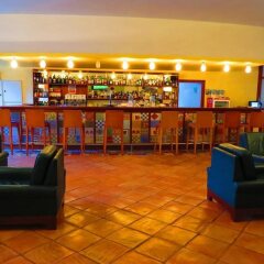 Отель Alfamar Beach & Sport Resort гостиничный бар