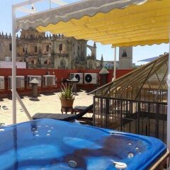 Отель Jeys Catedral Jerez Испания, Херес-де-ла-Фронтера - отзывы, цены и фото номеров - забронировать отель Jeys Catedral Jerez онлайн бассейн фото 3
