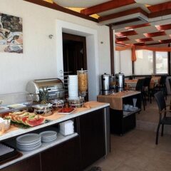Отель Amerisa Suites питание фото 3