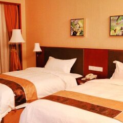 Rising Dragon International Hotel комната для гостей фото 2