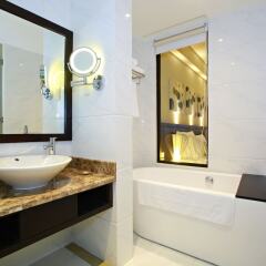 Lasenta Boutique Hotel Hoian ванная фото 2