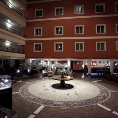 Grand Hotel Yerevan Ереван фото 2