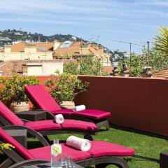 Отель Citadines Croisette Cannes бассейн