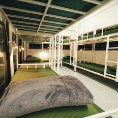 Mint Hostel бассейн