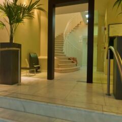 Отель B-aparthotel Grand Place сауна