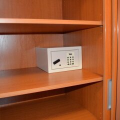 Inos Hotel сейф в номере