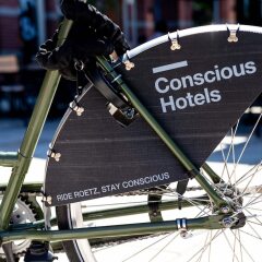 Отель Conscious Hotel The Tire Station Нидерланды, Амстердам - 1 отзыв об отеле, цены и фото номеров - забронировать отель Conscious Hotel The Tire Station онлайн спортивное сооружение