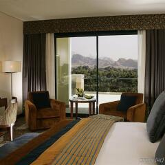 Отель Al Ain Rotana ОАЭ, Эль-Айн - отзывы, цены и фото номеров - забронировать отель Al Ain Rotana онлайн комната для гостей фото 3