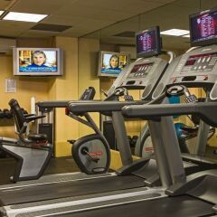 Отель Courtyard by Marriott New York City Manhattan Fifth Avenue США, Нью-Йорк - отзывы, цены и фото номеров - забронировать отель Courtyard by Marriott New York City Manhattan Fifth Avenue онлайн фитнесс-зал фото 2