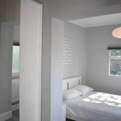 Отель Contemporary 2 Bedroom Flat in Brighton Брайтон комната для гостей фото 4
