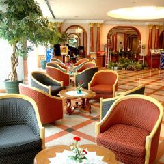 Royal Benja Hotel развлечения