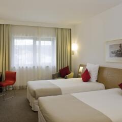 Отель Novotel London Excel 4* Улучшенный номер с различными типами кроватей фото 2