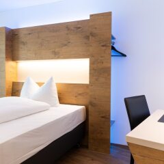 Отель Jet Hotel Zurich Airport Швейцария, Рюмланг - отзывы, цены и фото номеров - забронировать отель Jet Hotel Zurich Airport онлайн сейф в номере