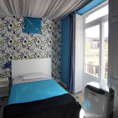 Отель Red Nest Hostel Испания, Валенсия - отзывы, цены и фото номеров - забронировать отель Red Nest Hostel онлайн комната для гостей