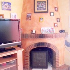 Отель House With 3 Bedrooms in Oliva, With Furnished Terrace and Wifi - 350 Испания, Олива - отзывы, цены и фото номеров - забронировать отель House With 3 Bedrooms in Oliva, With Furnished Terrace and Wifi - 350 онлайн интерьер отеля фото 3