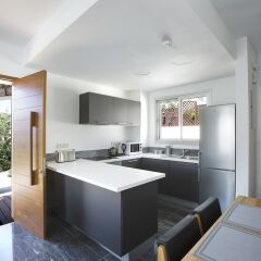 Отель Paradise Cove Luxurious Beach Villas в номере фото 5