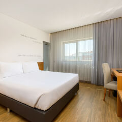 Hotel TRYP Leiria комната для гостей