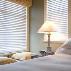 Отель Granville House Bed and Breakfast Канада, Ванкувер - отзывы, цены и фото номеров - забронировать отель Granville House Bed and Breakfast онлайн сейф в номере