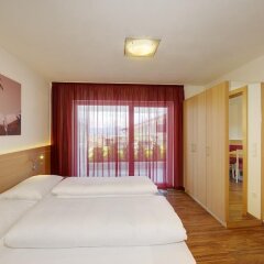 Отель Residence Amelia Тироло комната для гостей фото 3