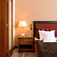 Отель Kempinski Grand Hotel des Bains Швейцария, Санкт-Мориц - 1 отзыв об отеле, цены и фото номеров - забронировать отель Kempinski Grand Hotel des Bains онлайн ванная фото 2