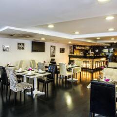 Отель Leonardo Hotel Granada Испания, Гранада - отзывы, цены и фото номеров - забронировать отель Leonardo Hotel Granada онлайн питание